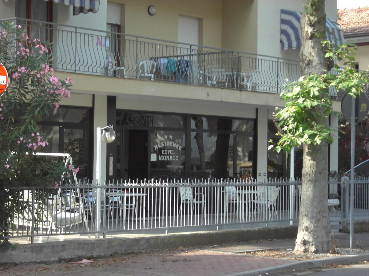 רימיני Residence Monaco Appartamenti מראה חיצוני תמונה