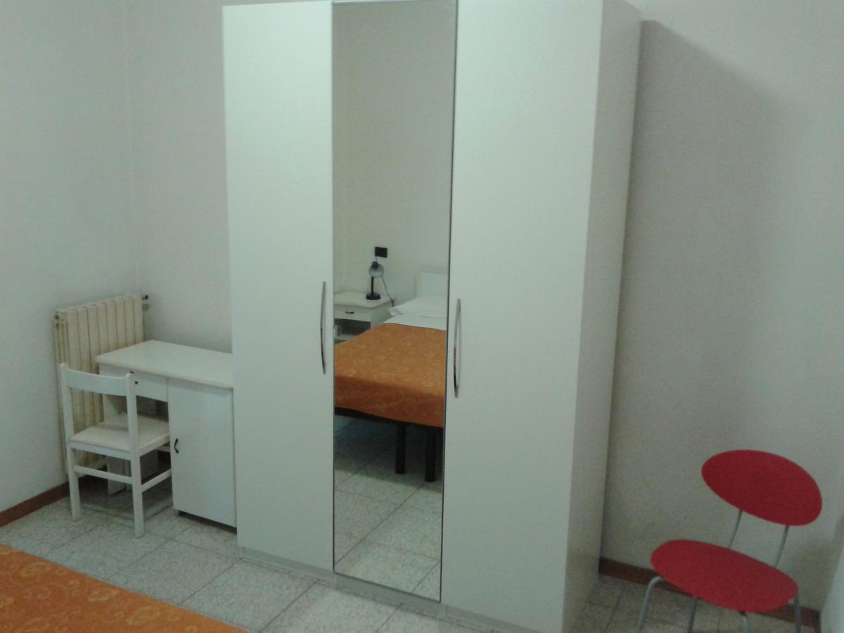 רימיני Residence Monaco Appartamenti מראה חיצוני תמונה